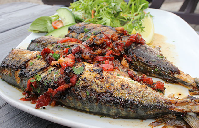 fishmongers-stuffed-mackerel-video